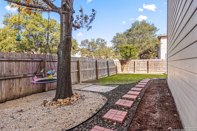 3 Adobe, San Antonio, TX 78239