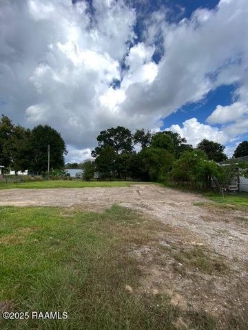 608 A Avenue B, Youngsville, LA 70592