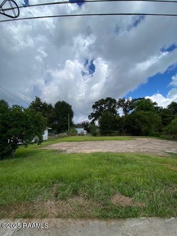 608 A Avenue B, Youngsville, LA 70592