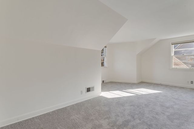 4700 Central Avenue, Western Springs, IL 60558