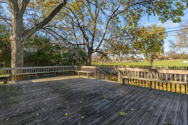 4700 Central Avenue, Western Springs, IL 60558