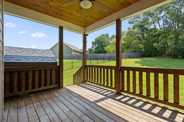 8858 Mckenzie Farm Drive, Ooltewah, TN 37363