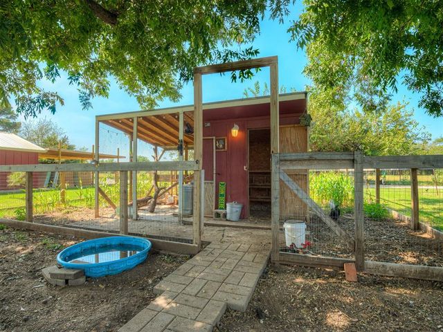 8816 NE 17th Street, Midwest City, OK 73141