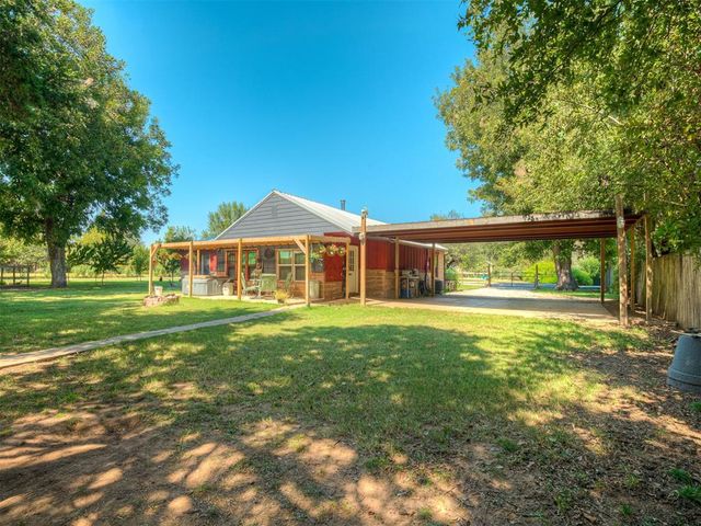 8816 NE 17th Street, Midwest City, OK 73141