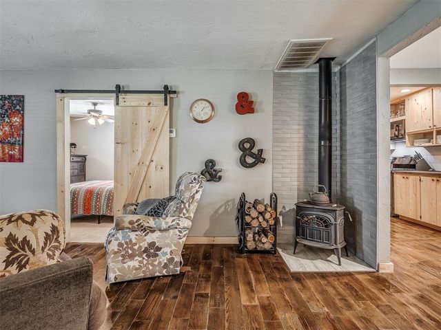 8816 NE 17th Street, Midwest City, OK 73141
