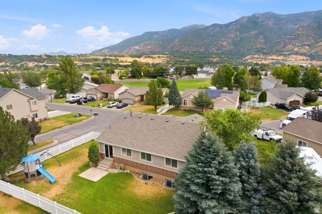 7473 S SHAY LN, South Weber, UT 84405