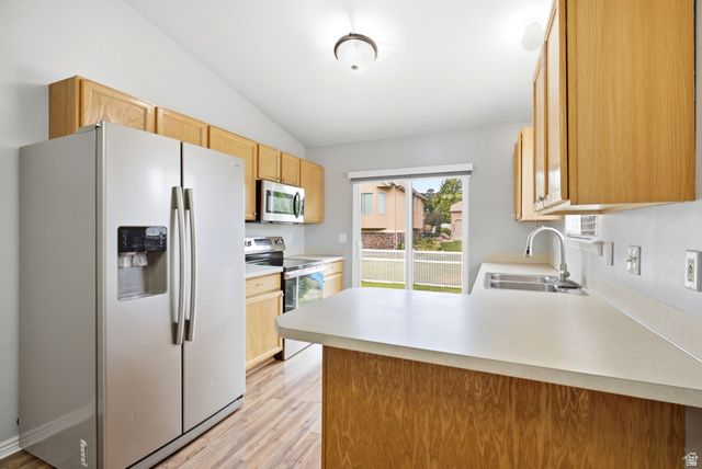 7473 S SHAY LN, South Weber, UT 84405