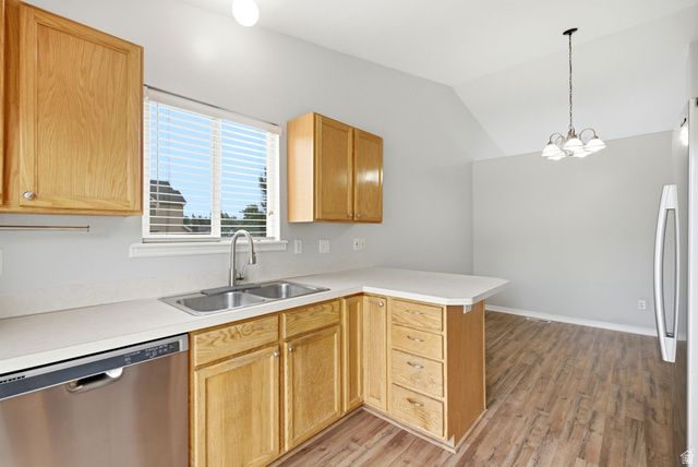 7473 S SHAY LN, South Weber, UT 84405