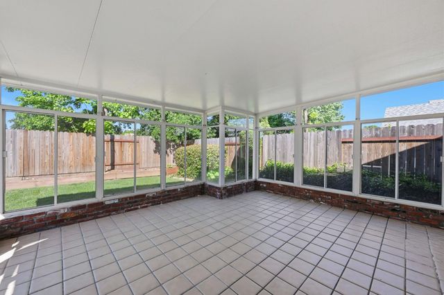 7713 McConnel, Citrus Heights, CA 95610