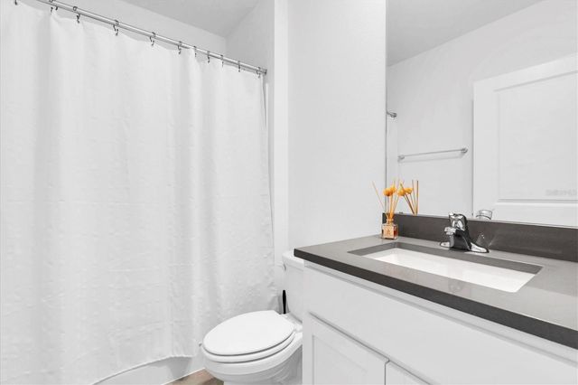 5943 WANDERING WILLOW DRIVE, Wesley Chapel, FL 33545