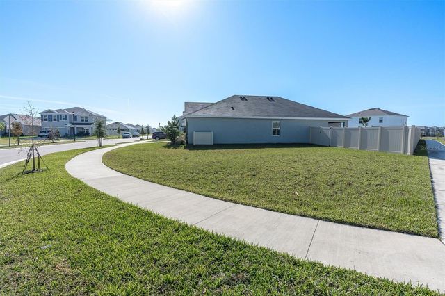 5943 WANDERING WILLOW DRIVE, Wesley Chapel, FL 33545