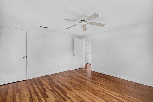 6 Cerdan Ave, Boston, MA 02132