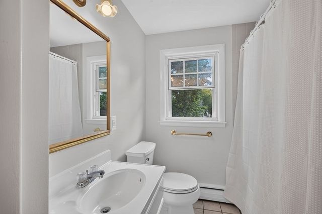 6 Cerdan Ave, Boston, MA 02132