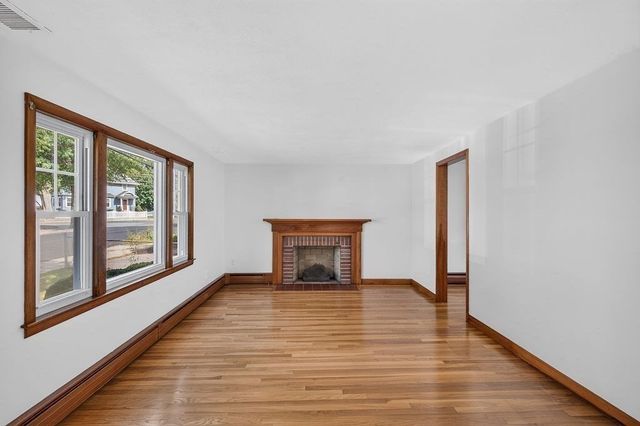 6 Cerdan Ave, Boston, MA 02132