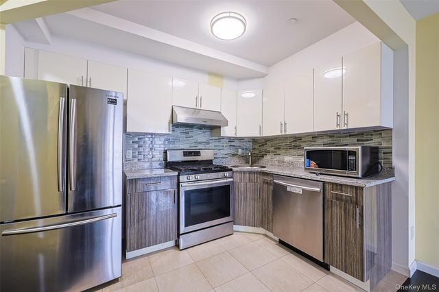 138-12 Northern Boulevard N 7F, Flushing, NY 11354