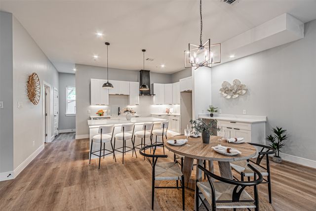 2376 Longhorn Street C, Dallas, TX 75228