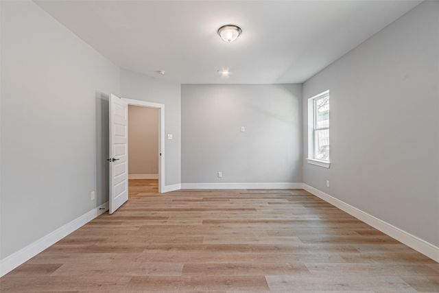 2376 Longhorn Street C, Dallas, TX 75228