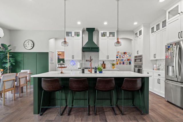 1373 N Rockingham Avenue, Nixa, MO 65714