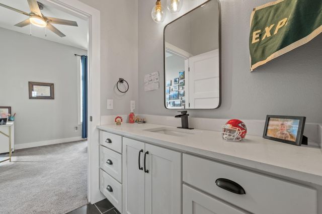 1373 N Rockingham Avenue, Nixa, MO 65714