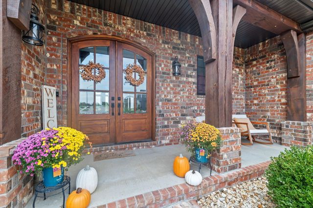 1373 N Rockingham Avenue, Nixa, MO 65714