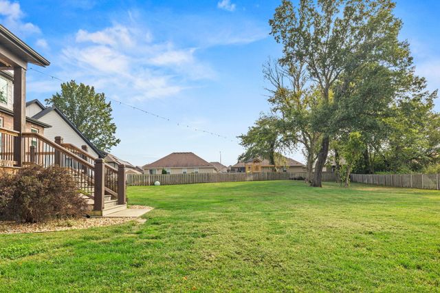 1373 N Rockingham Avenue, Nixa, MO 65714