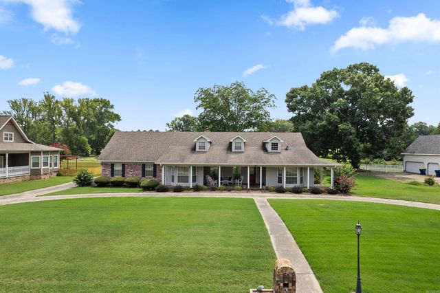 34 Fairway Dr, Cabot, AR 72023