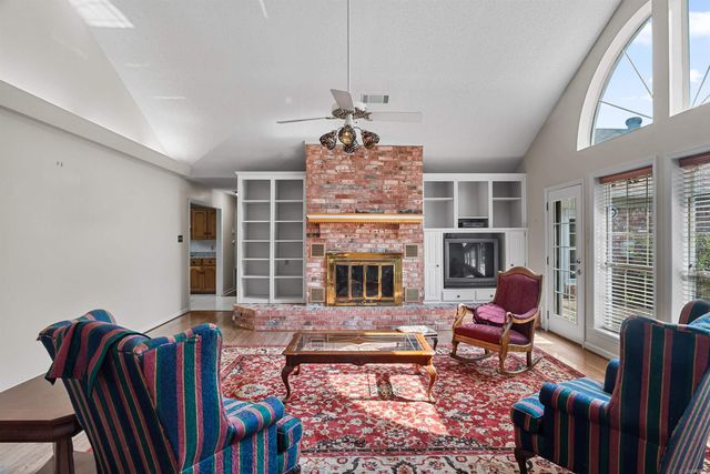 34 Fairway Dr, Cabot, AR 72023
