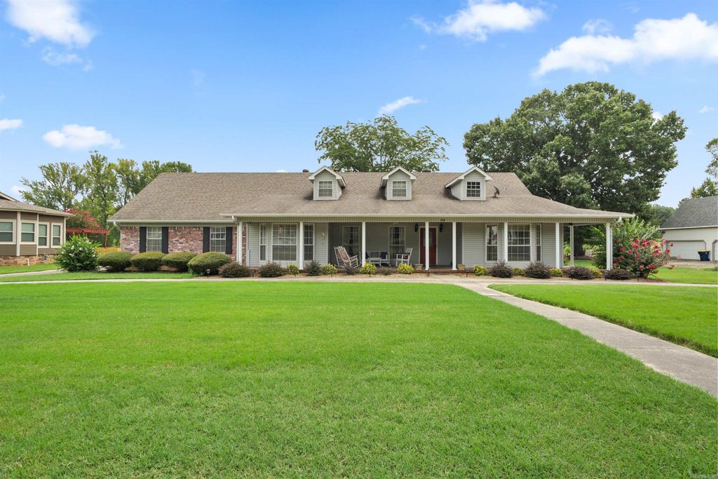 34 Fairway Dr, Cabot, AR 72023