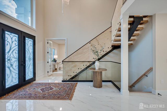54 Nevsky Street, Edison, NJ 08820
