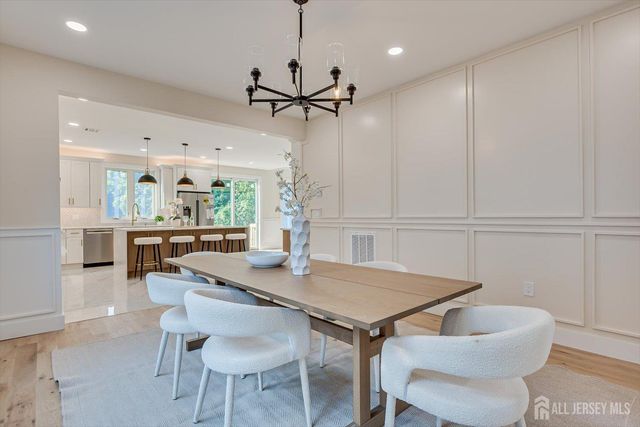 54 Nevsky Street, Edison, NJ 08820