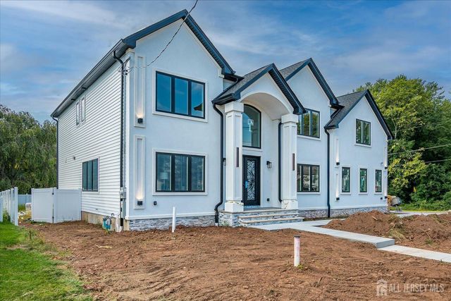 54 Nevsky Street, Edison, NJ 08820