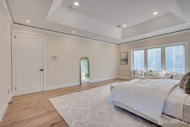 54 Nevsky Street, Edison, NJ 08820