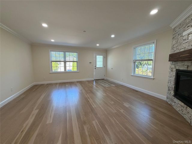 94 Thatcher Avenue, Harrison, NY 10528