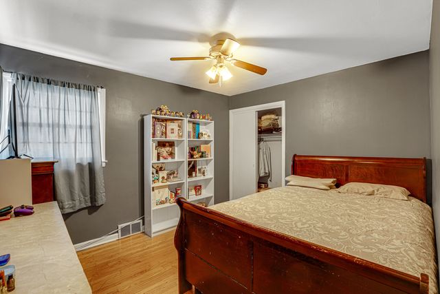 2632 N Merrimac Avenue, Chicago, IL 60639