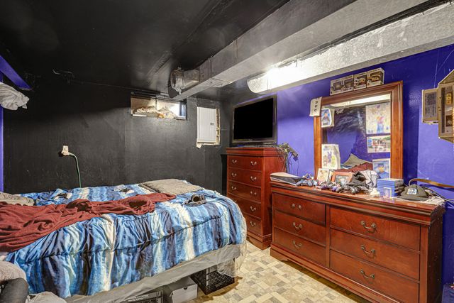 2632 N Merrimac Avenue, Chicago, IL 60639