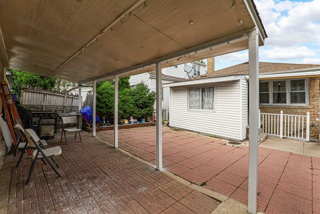 2632 N Merrimac Avenue, Chicago, IL 60639