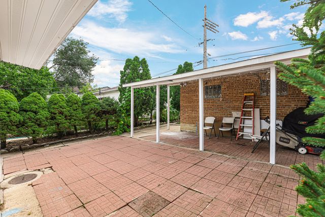 2632 N Merrimac Avenue, Chicago, IL 60639
