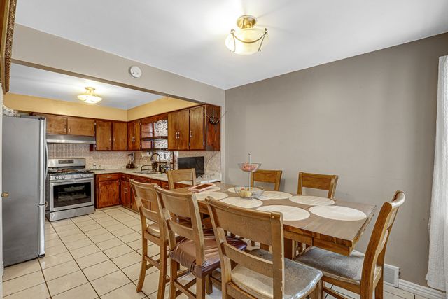 2632 N Merrimac Avenue, Chicago, IL 60639