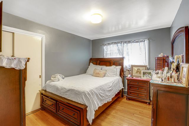 2632 N Merrimac Avenue, Chicago, IL 60639