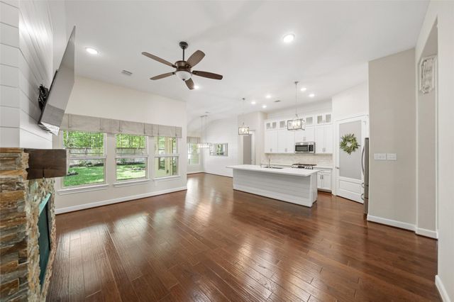 109 Gray Vervain Court, Montgomery, TX 77316