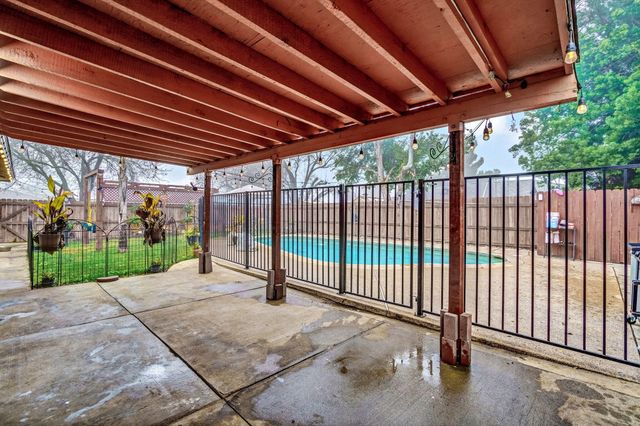 3849 N Stanford Avenue, Fresno, CA 93727
