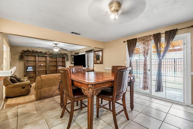 3849 N Stanford Avenue, Fresno, CA 93727