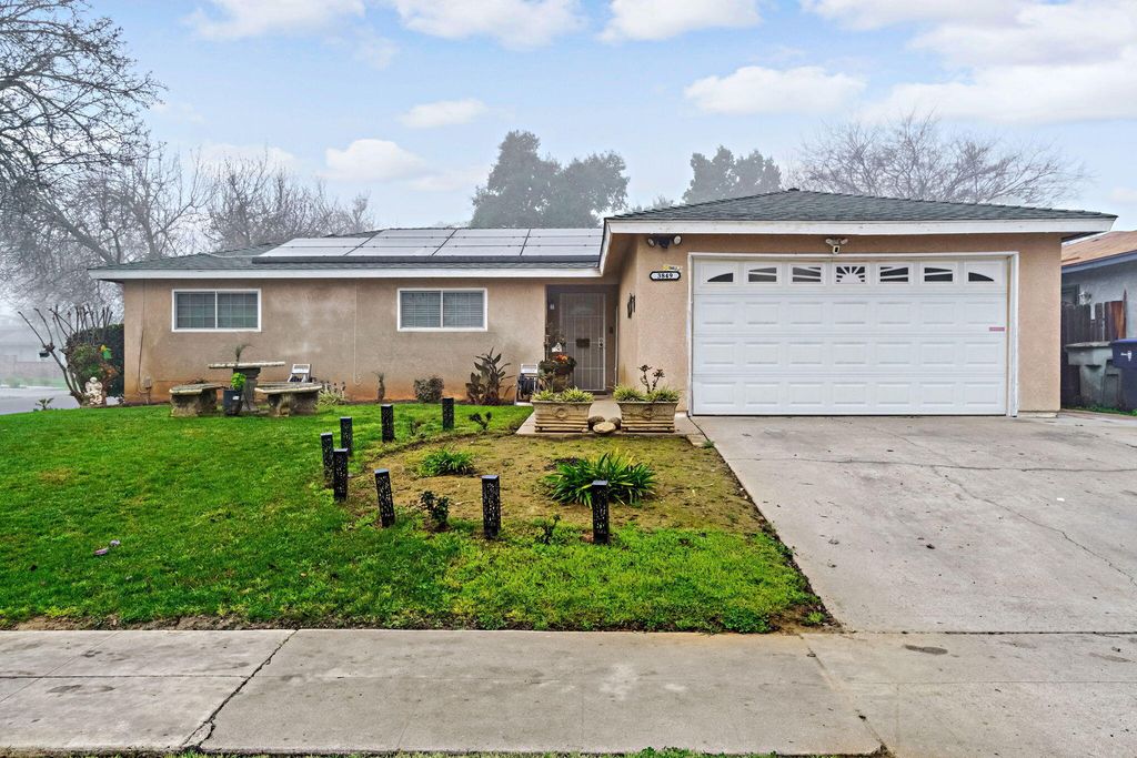3849 N Stanford Avenue, Fresno, CA 93727
