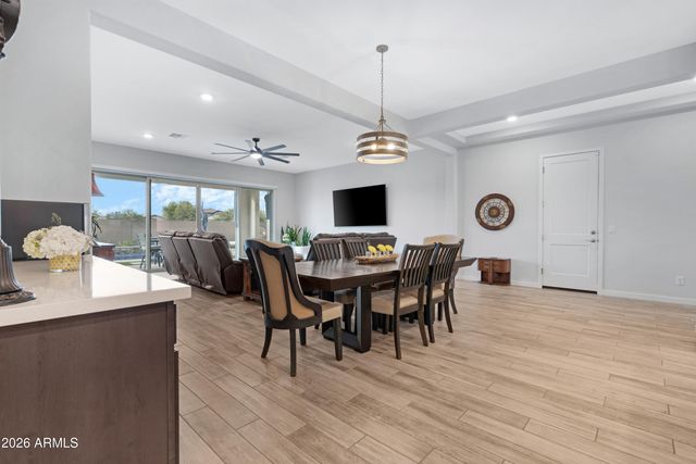 17164 W ROYAL PALM Road, Waddell, AZ 85355