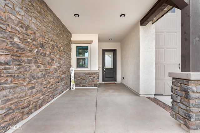 17164 W ROYAL PALM Road, Waddell, AZ 85355