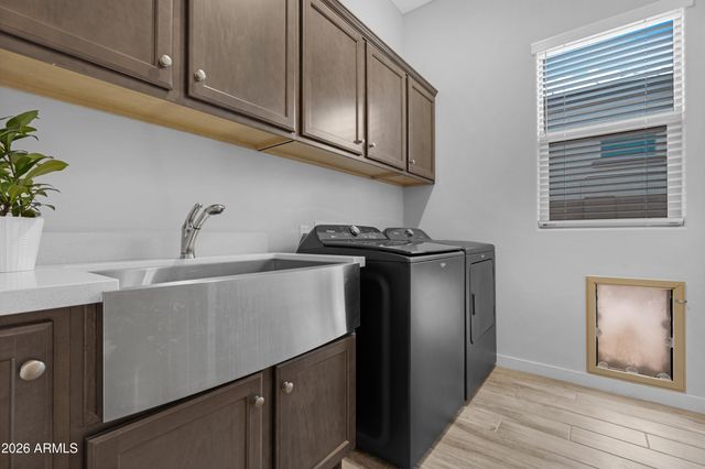 17164 W ROYAL PALM Road, Waddell, AZ 85355