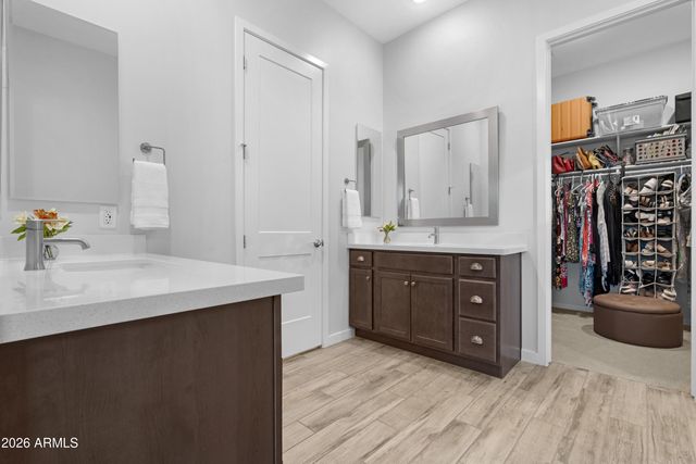 17164 W ROYAL PALM Road, Waddell, AZ 85355