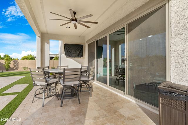 17164 W ROYAL PALM Road, Waddell, AZ 85355