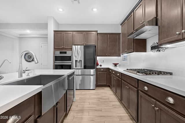 17164 W ROYAL PALM Road, Waddell, AZ 85355