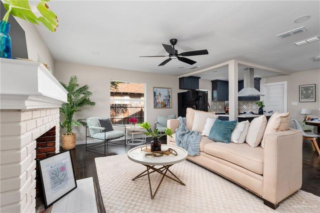 1700 N Main Street, Mcallen, TX 78501